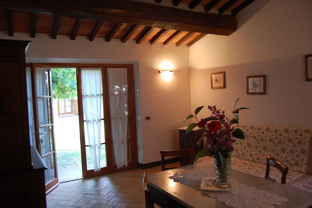 Agriturismo Casagrande Montepulciano Stazione الغرفة الصورة